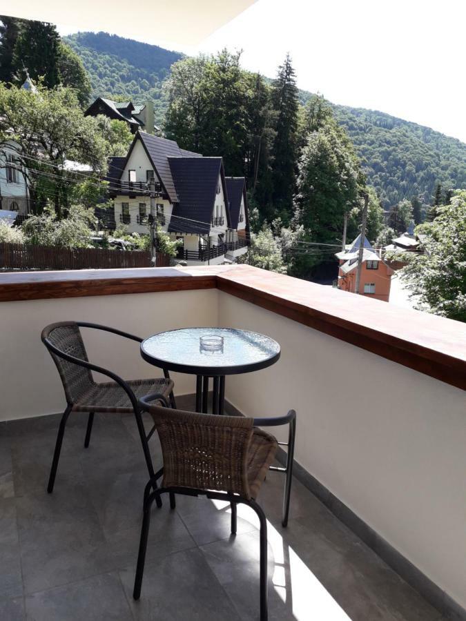 Hotel Lanobila Sinaia Zimmer foto